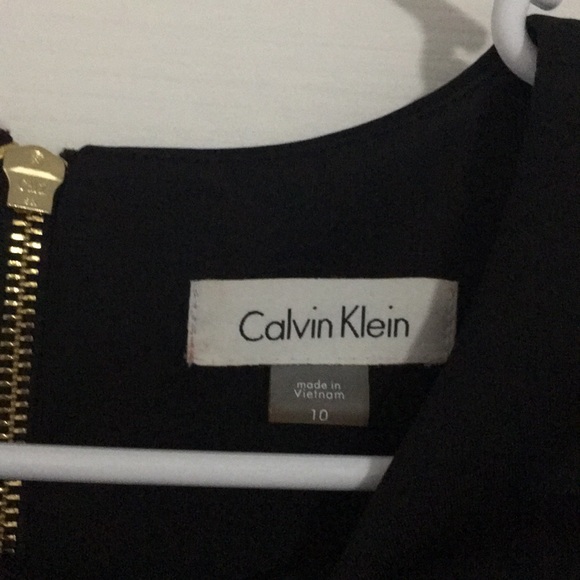 Calvin Klein dress - Picture 4 of 4